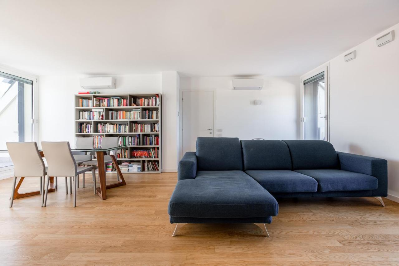 Modern Apt With Terrace, Wifi & Ac มิลาน ภายนอก รูปภาพ
